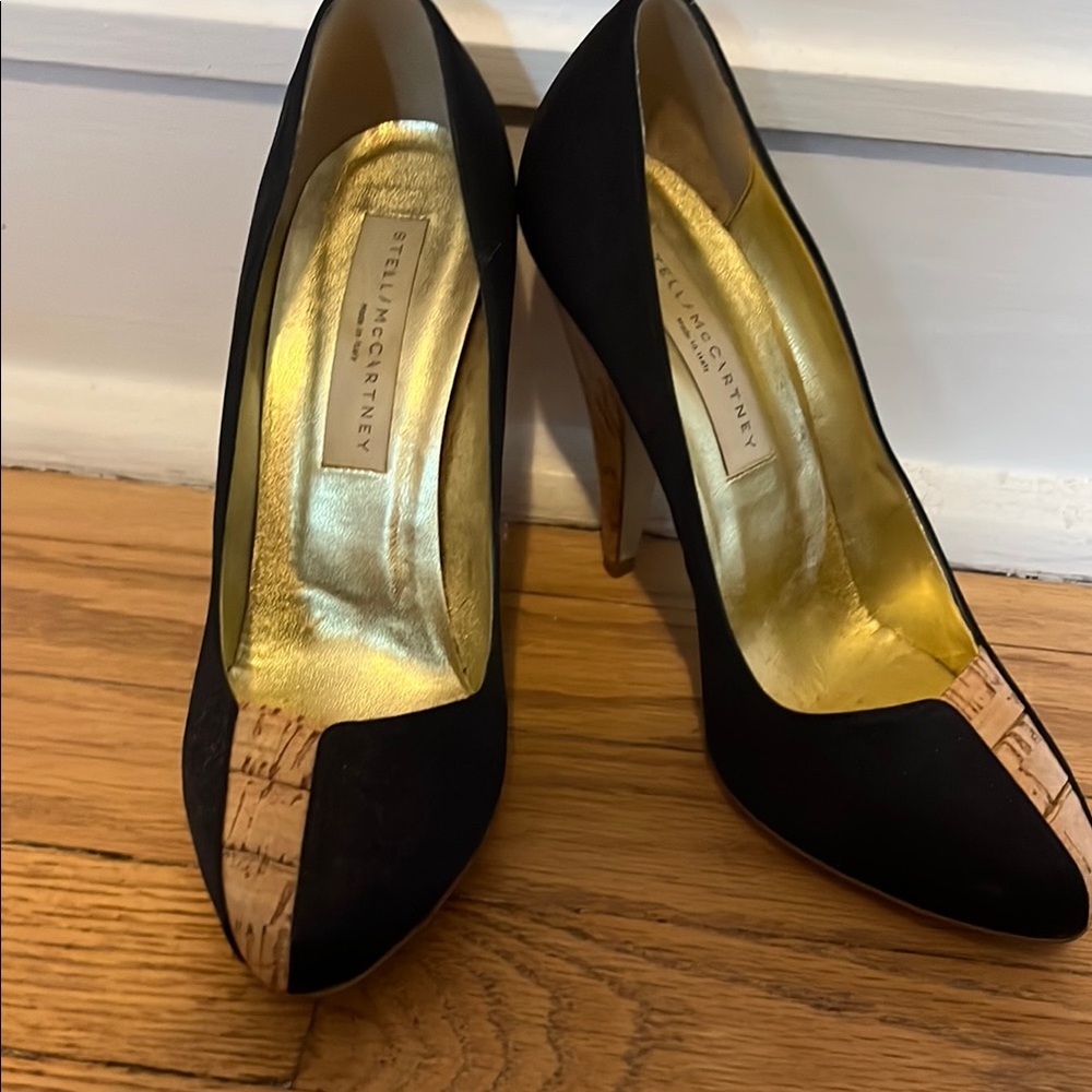 Stella McCartney Black and Gold Women's Heels